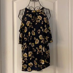 Cold Shoulder Floral Keyhole Top